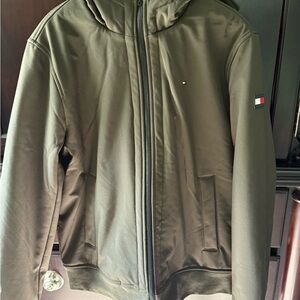 Tommy Hilfiger Men's Green Performance Winter Jacket- wind and rain resistant.
